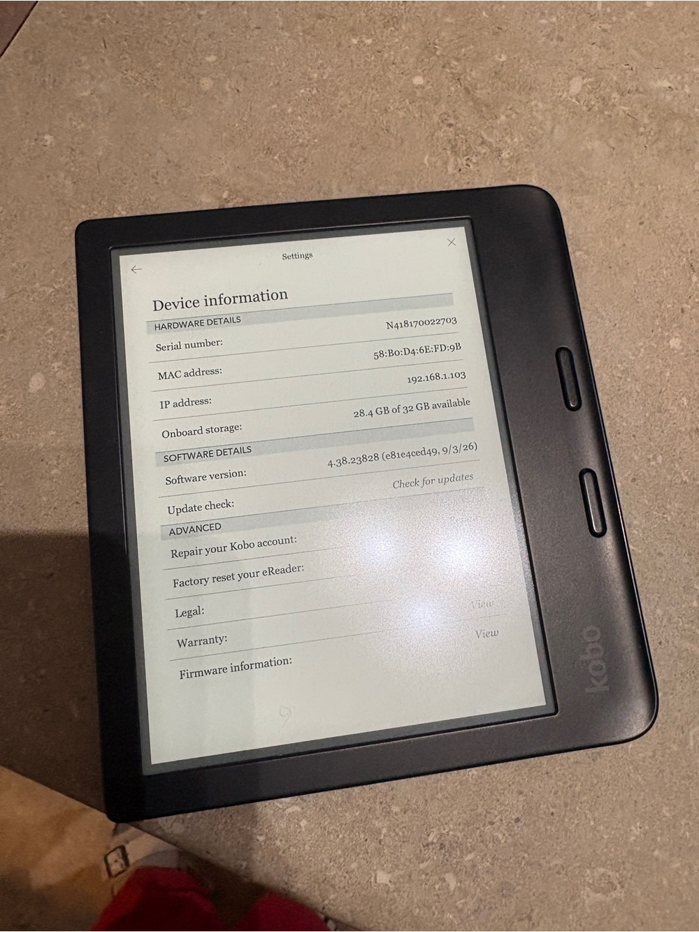 Kobo Libra 2 eReader Tablet in Black - Compact Waterproof E-Reader